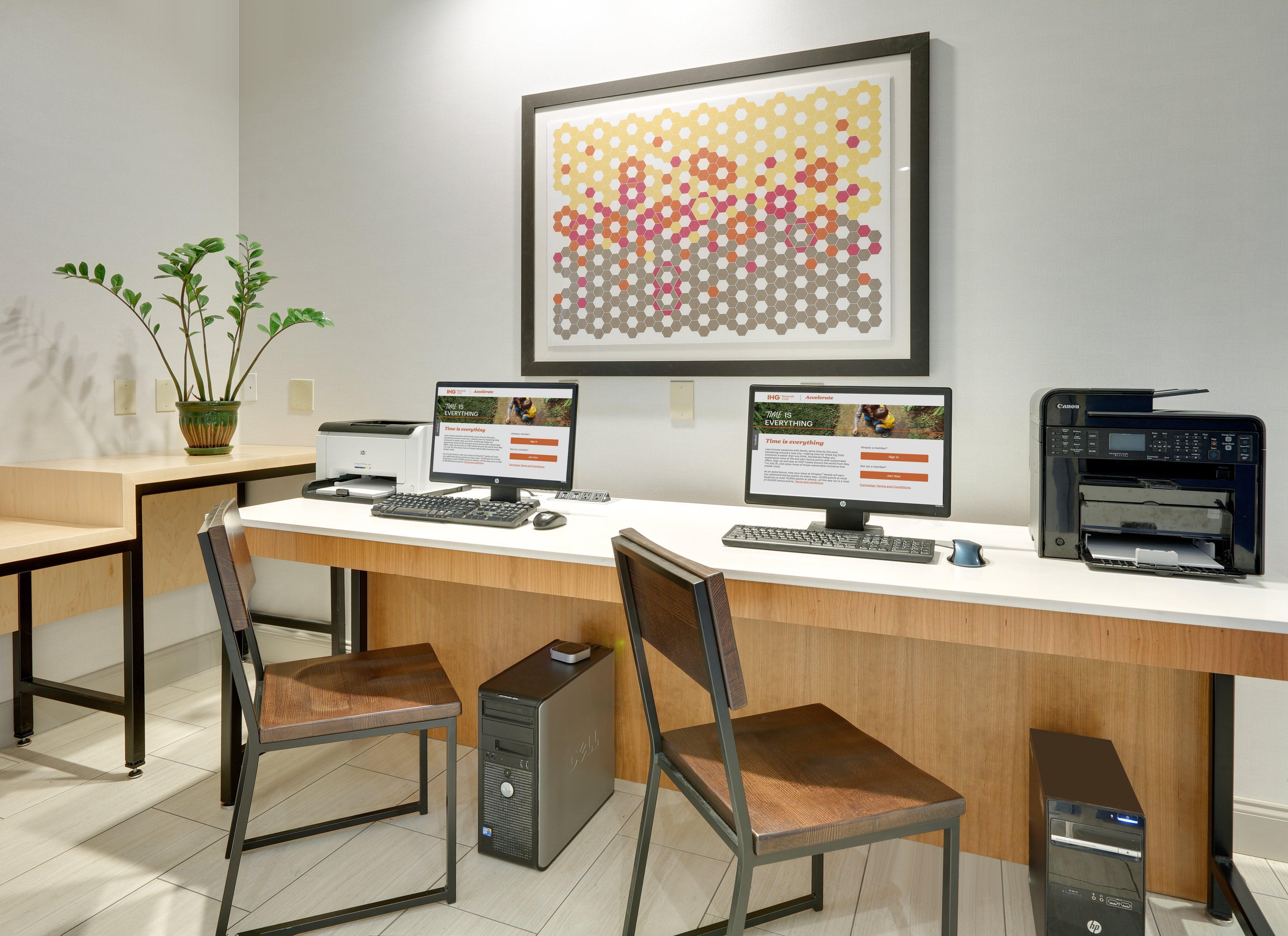 Holiday Inn Express Hotel & Suites Dublin By Ihg Kültér fotó