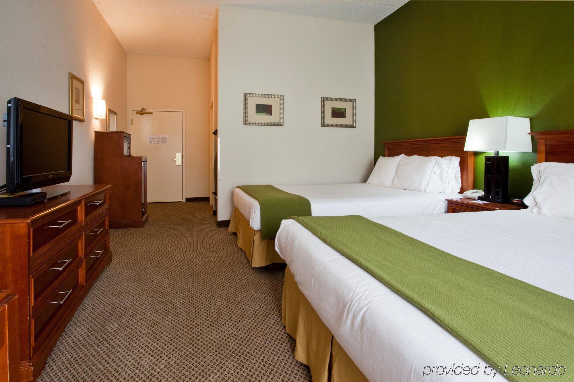 Holiday Inn Express Hotel & Suites Dublin By Ihg Szoba fotó